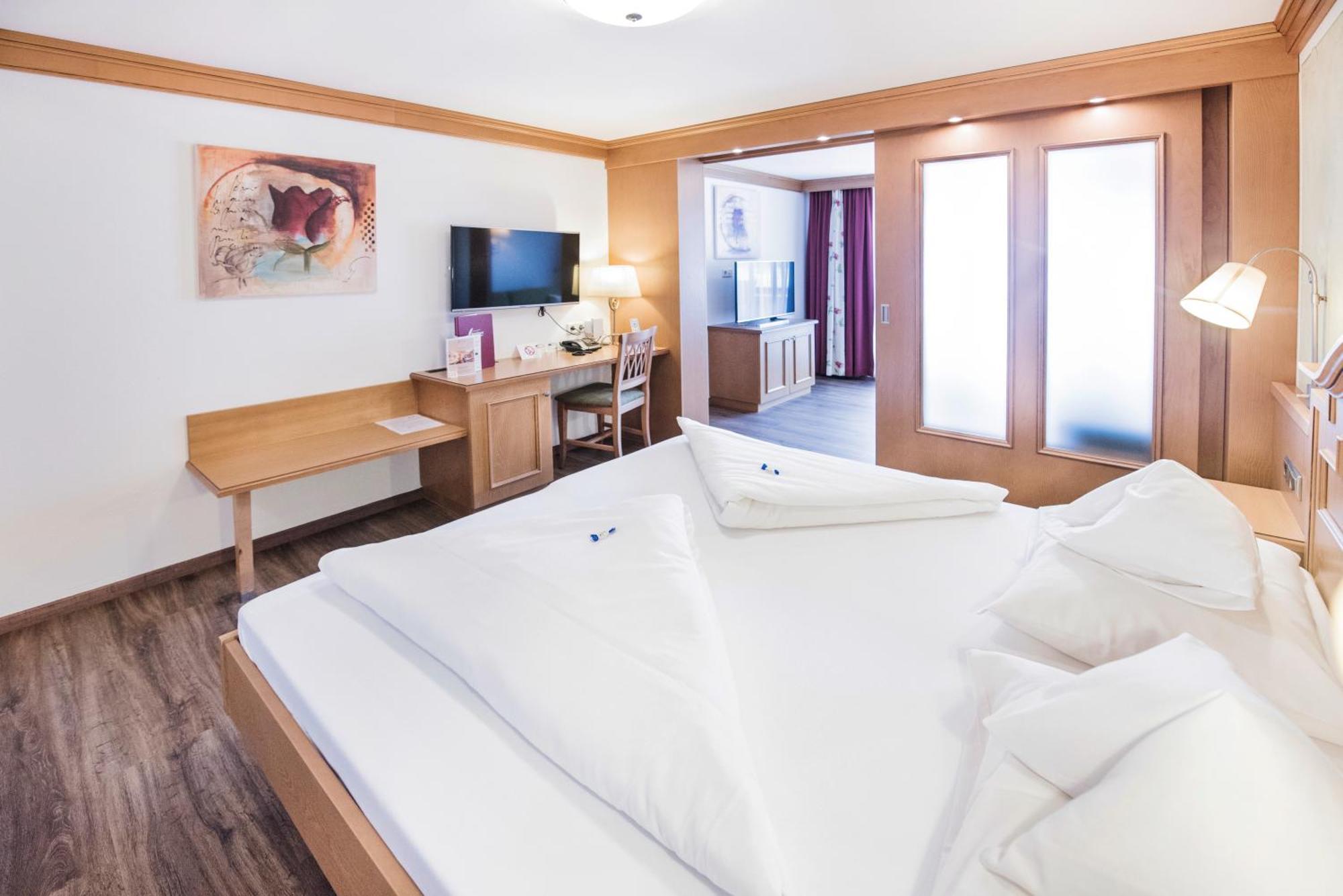 Alpinhotel Berghaus Spa Tux Eksteriør billede